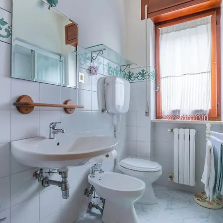 Charming In Tollo, Garden Apartamento