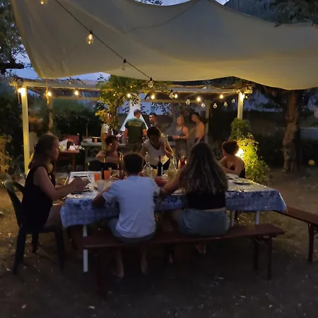 شقة Charming In Tollo, Garden *